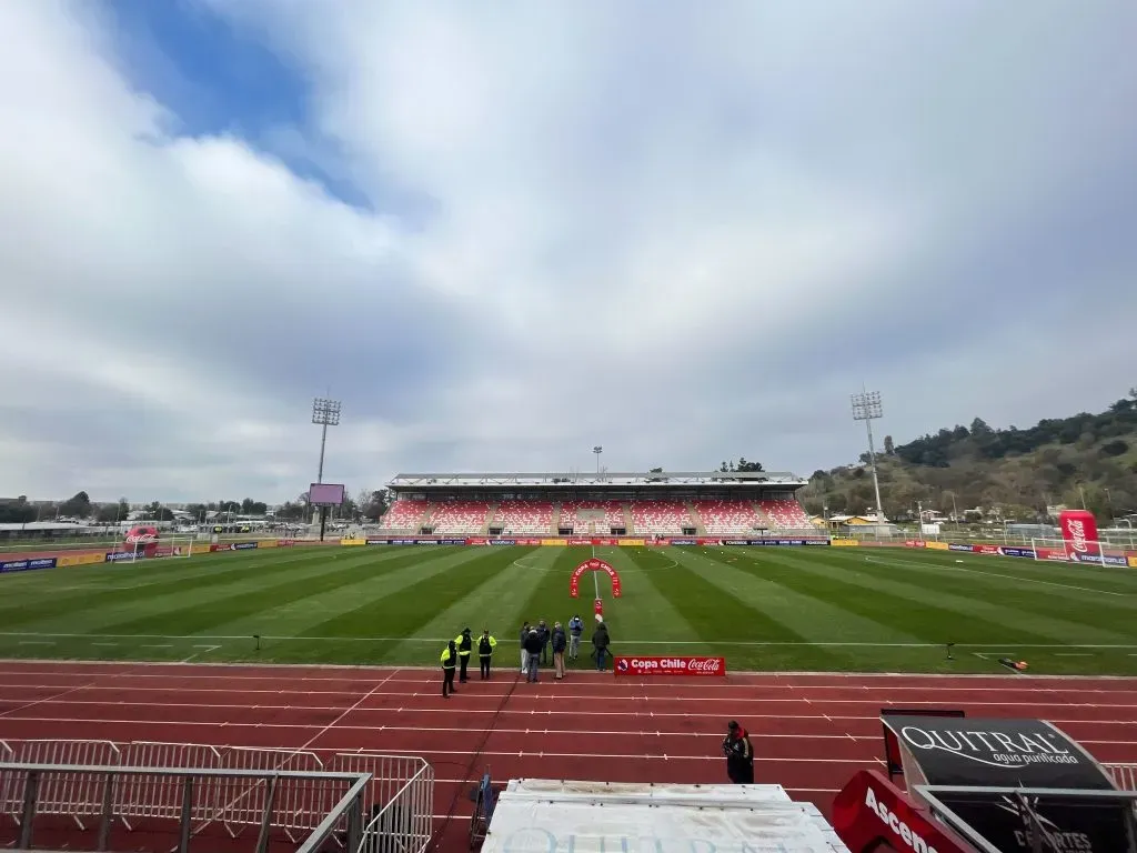 Estadio La Granja, donde jugarán Deportes Santa Cruz y Colo Colo por la Copa Chile 2024.