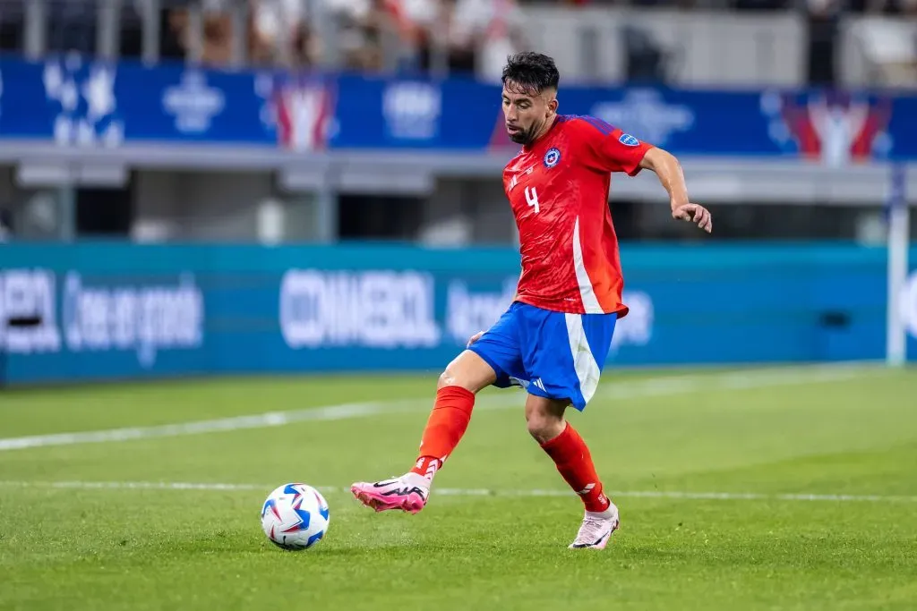 Representante de Mauricio Isla y señales de la negociación que llega con Colo Colo.  Imagen: Matthew Visinsky/Icon Sportswire