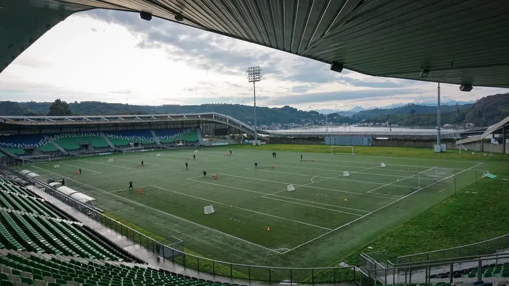 Colo Colo jugará amistoso vs Deportes Puerto Montt.