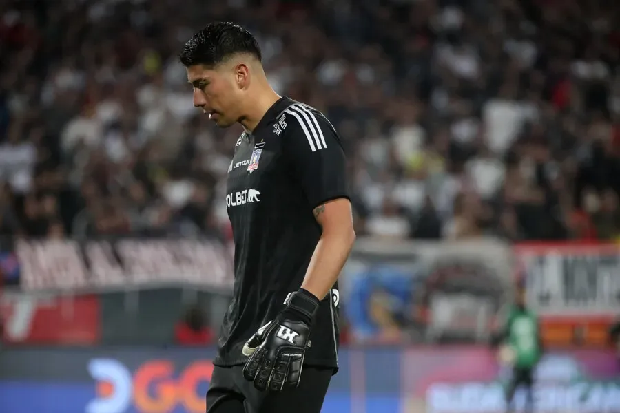 Brayan Cortés recibió tres fechas de castigo en Colo Colo