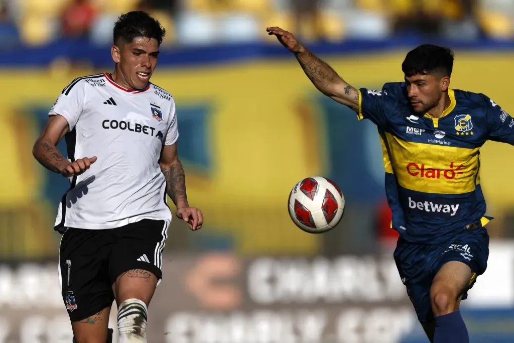 Jorge Almirón explica la llegada de Cristián Riquelme.