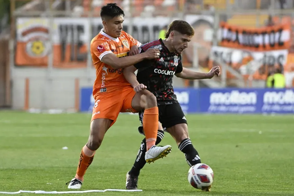 Leonardo Gil en el partido de Colo Colo vs Cobreloa. (Foto: Photosport)
