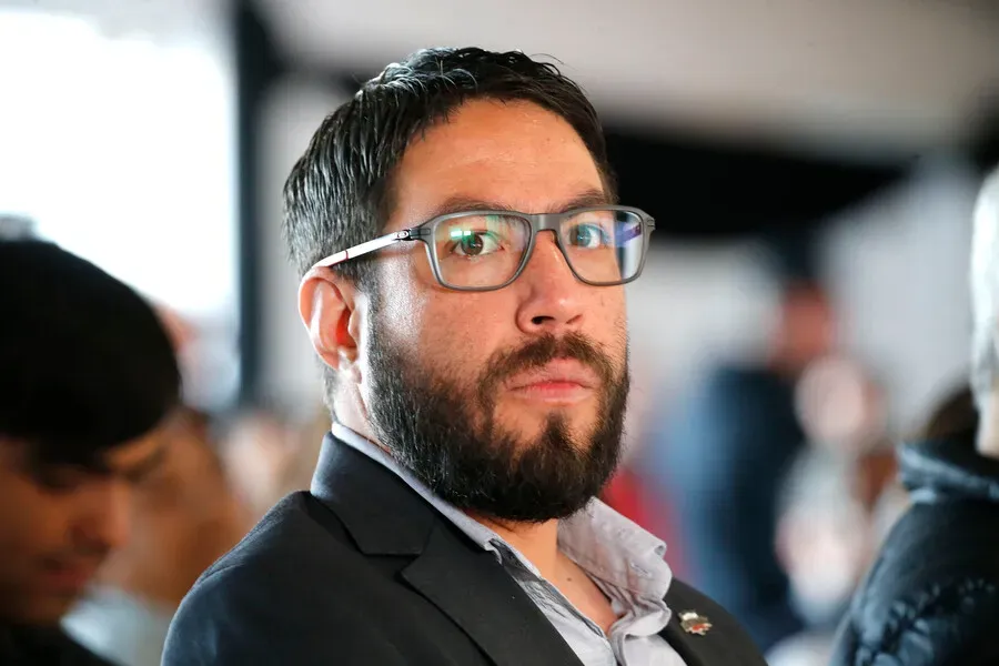 Matías Camacho puede estar viviendo sus últimos días en Colo Colo