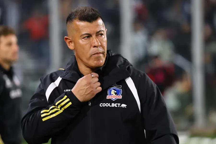 Jorge Almirón tiene decisiones que tomar en Colo Colo pensando en la UC