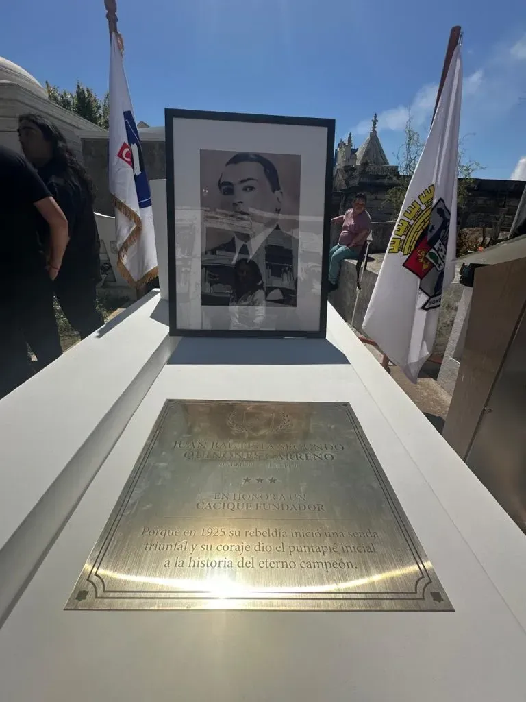 La reconstrucción de la tumba de don Juan Quiñones. (Foto: DaleAlbo)