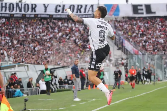 Javier Correa se traza un nuevo sueño con Colo Colo. Imagen: Jonnathan Oyarzun/Photosport