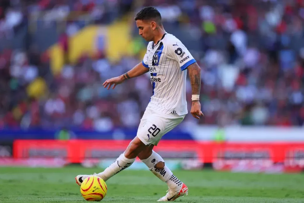 Sebastián Vegas aparece como opción para reforzar al Cacique.
