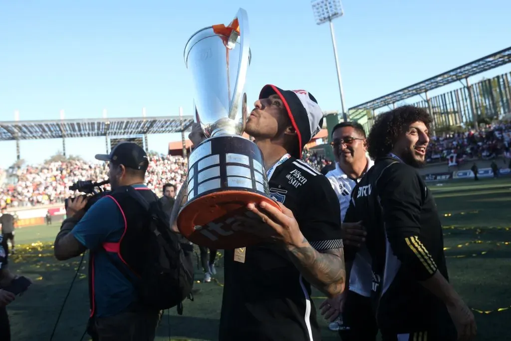 Javier Correa buscará tener una gran temporada 2025 en Colo Colo. Imagen: Javier Salvo/Photosport