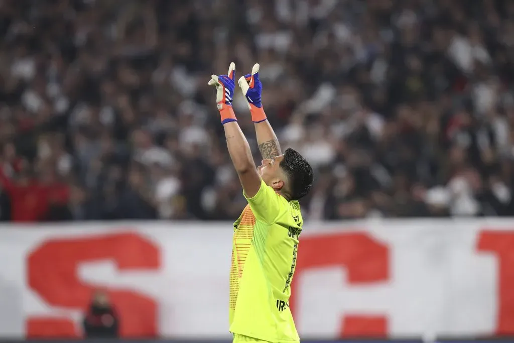 Brayan Cortés en el partido de Colo Colo y River Plate. (Foto: Photosport)