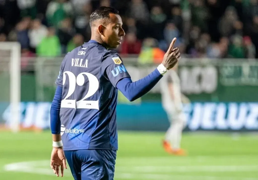 Sebastián Villa es la opción que más le gusta a Jorge Almirón para reforzar las bandas del Cacique.