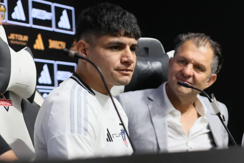 Claudio Aquino está llamado a ser una de las figuras de Colo Colo en 2025. Imagen: Dragomir Yankovic/Photosport
