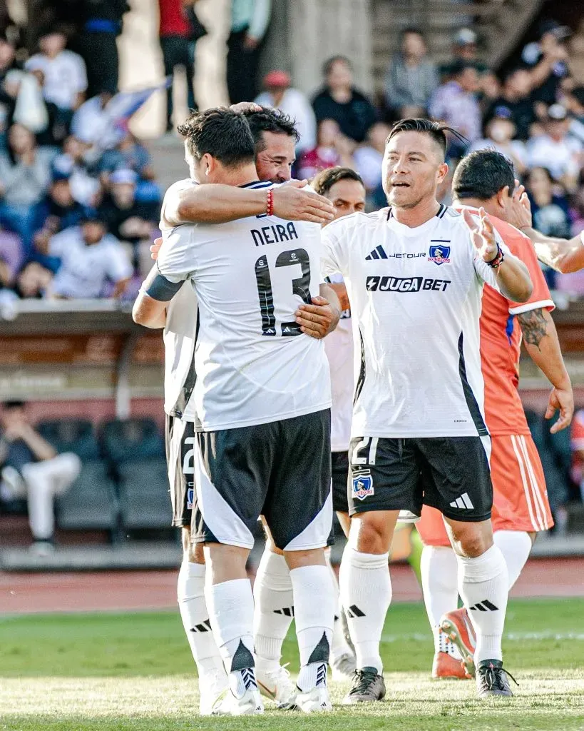 Manuel Neira y Héctor Tapia se volvieron a juntar en Colo Colo. Imagen: CSD Colo Collo