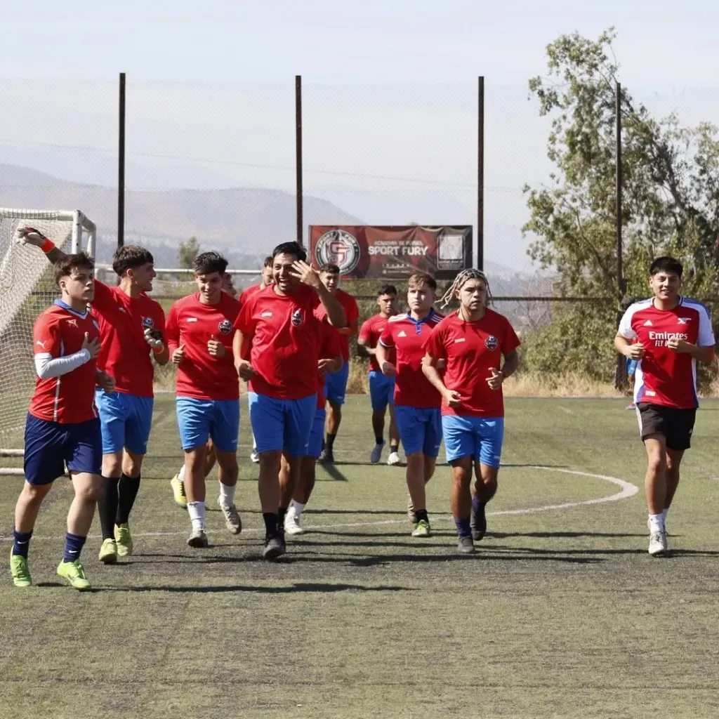 Entrenamiento de Chile All Stars. (Foto: chileallstarsfc)