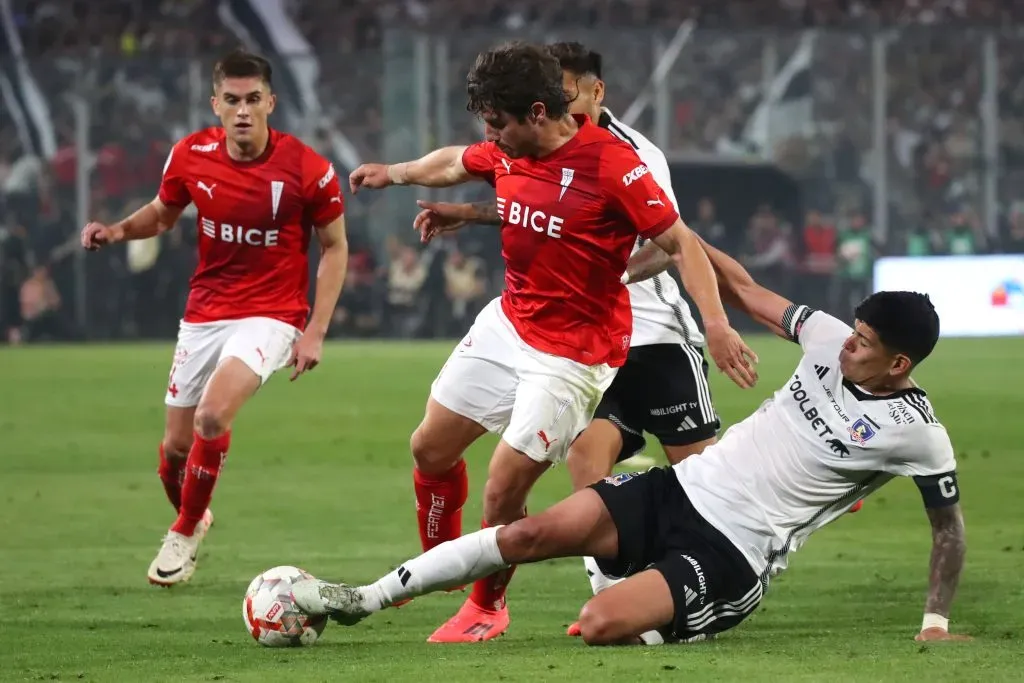 Colo Colo vs Universidad Católica en el Campeonato Nacional 2024. (Foto: Photosport)