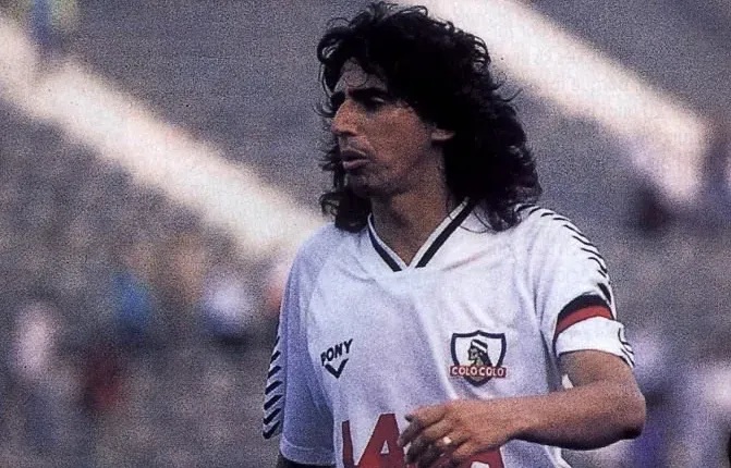 Lizardo Garrido tuvo que jugar de 10 en 1992 | Foto: Archivo