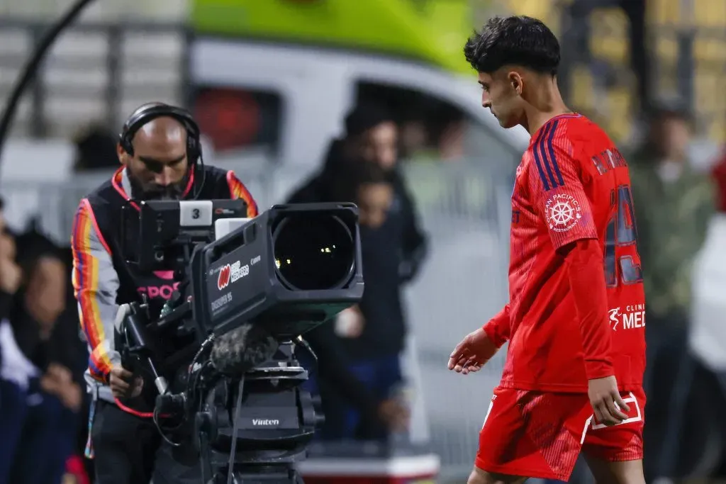 Javier Altamirano se ganó cartulina roja ante Everton tras una fuerte infracción y es baja para el Supeclásico ante el Cacique de la fecha 7 de la Liga de Primera.