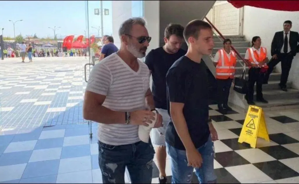 Marcelo y Bruno Barticciotto en el Estadio Monumental.