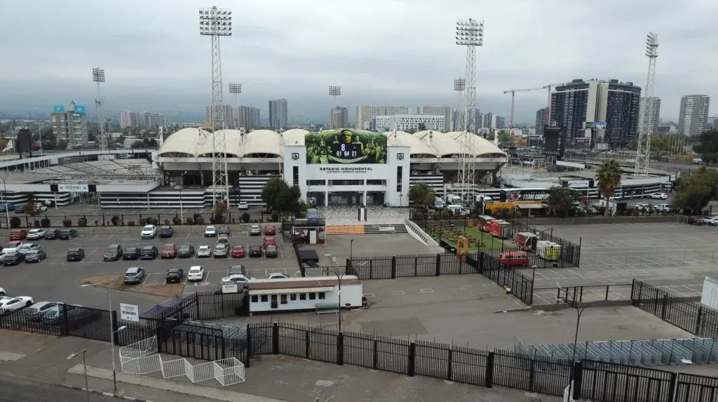 Colo Colo jugó un amistoso en el Monumental