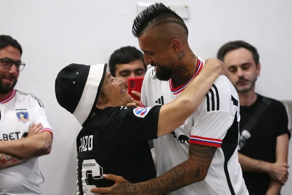 María Colo Colo en la presentación de Arturo Vidal en enero del 2024. Imagen: Javier Salvo/Photosport