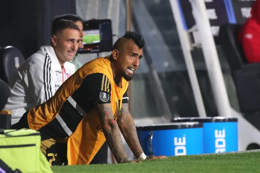 Arturo Vidal lamentó el empate entre Colo Colo y Racing. Imagen: Jonnathan Oyarzun/Photosport