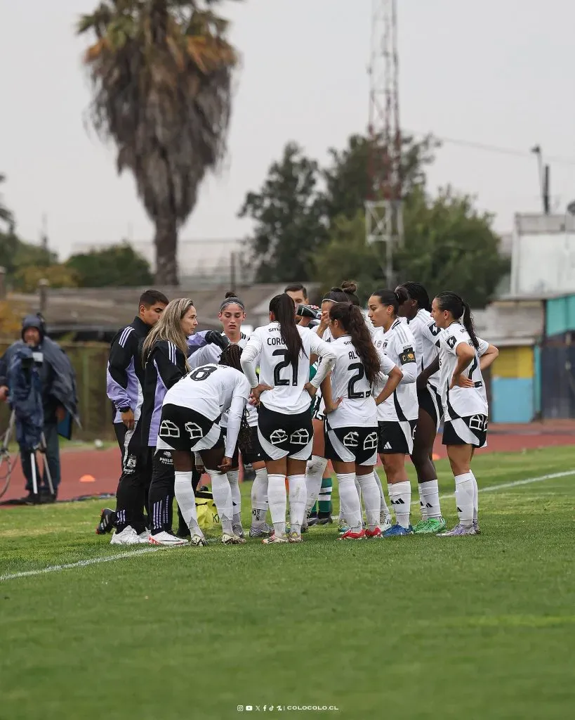 Pantel de Colo Colo femenino. (Foto: @ColoColoFem)