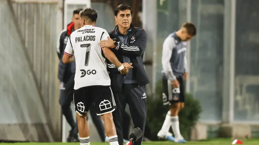 Gustavo Quinteros y Carlos Palacios en Colo Colo