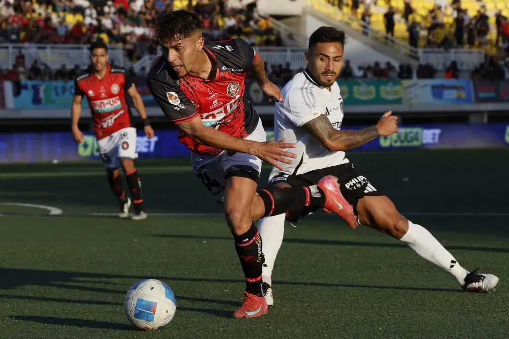 Colo Colo vs Deportes Limache en la Liga de Primera. (Foto: Photosport)