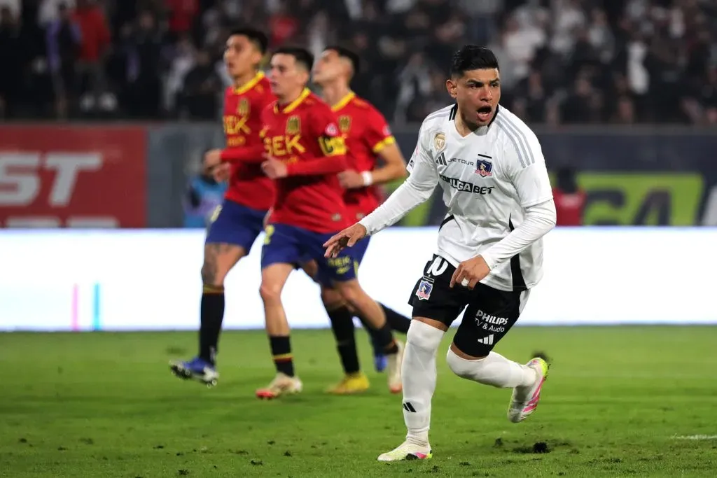 El volante volvió anotar con Colo Colo. (Foto: Photosport)
