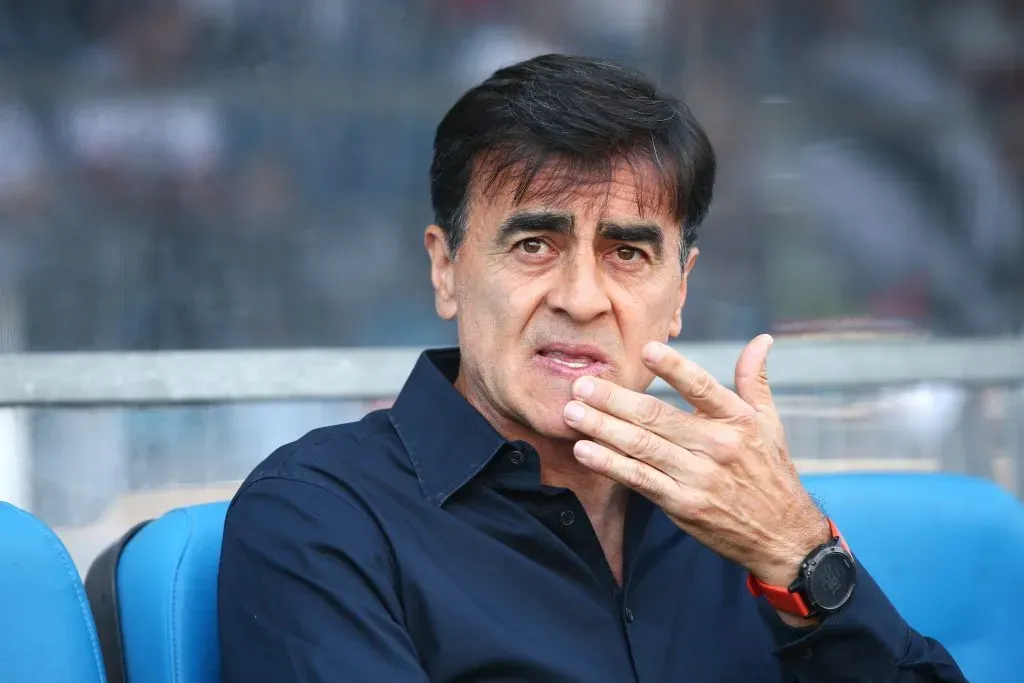 Colo Colo sigue en la búsqueda de un DT. (Foto: Photosport)