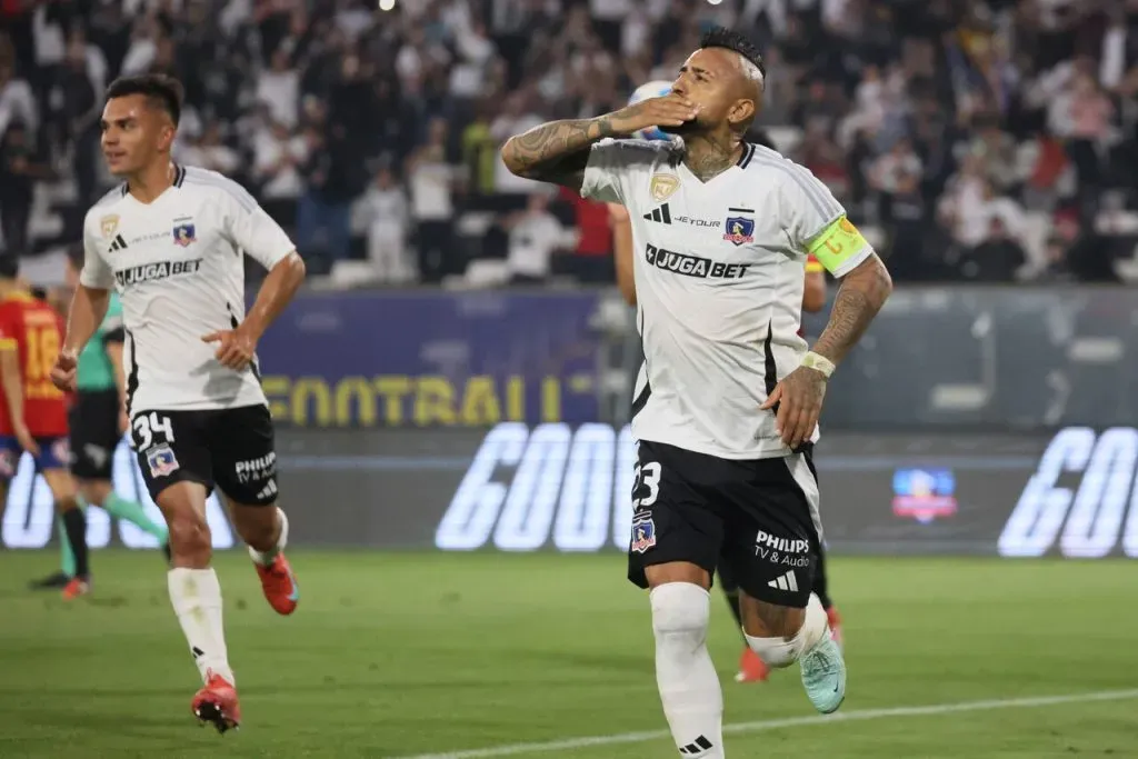 Arturo Vidal entrena tanto en Colo Colo como en la Selección Chilena. Imagen: Dragomir Yankovic/Photosport