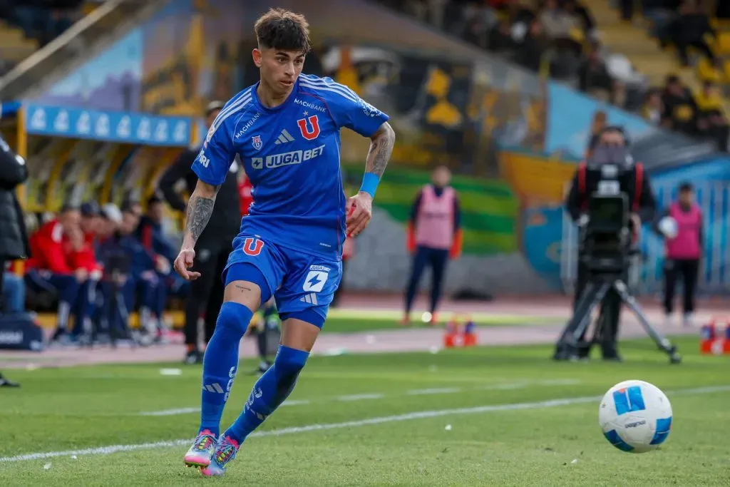 Maximiliano Guerrero puede perderse el Superclásico con Colo Colo. Imagen: Andres Pina/Photosport