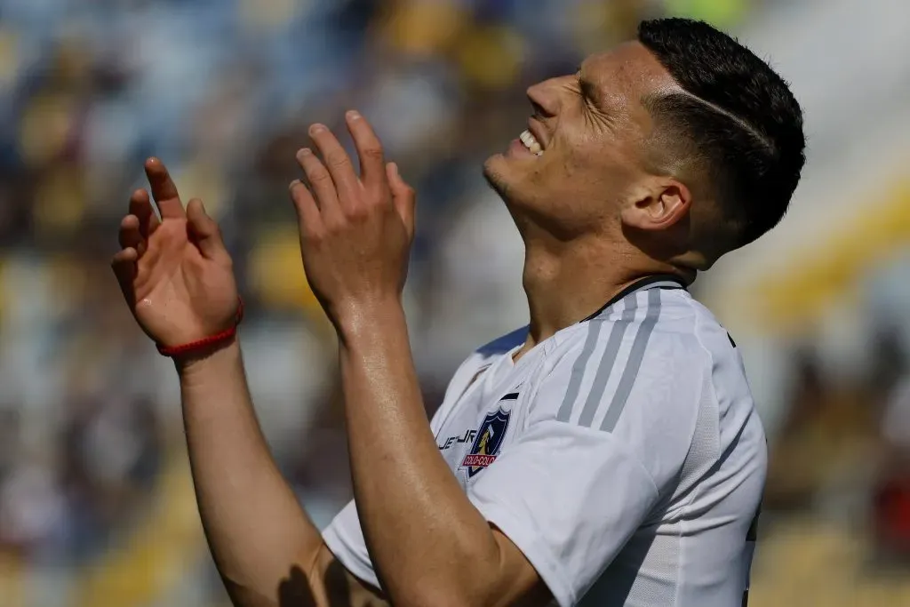 Ignacio González le ahogó el grito de gol a Lucas Cepeda con una notable tapada.