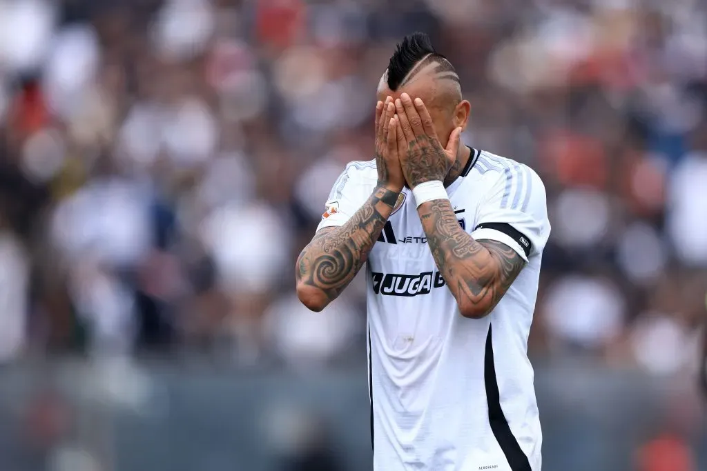 Arturo Vidal quedó muy molesto con el arbitraje tras el partido ante Everton