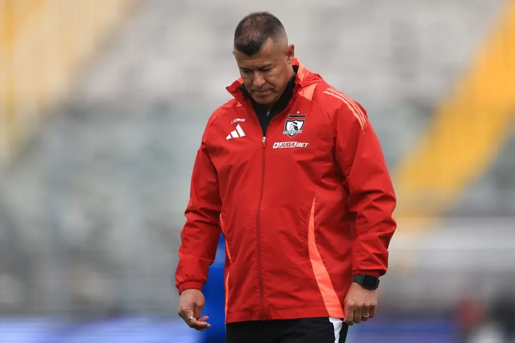 Jorge Almirón se irá de Colo Colo.