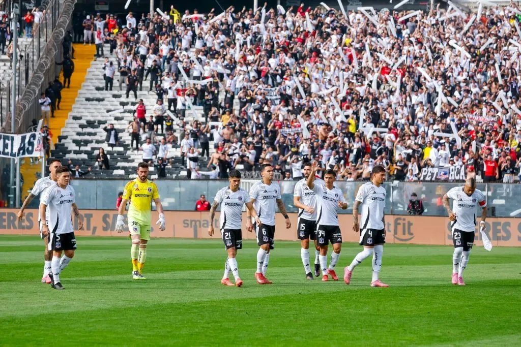 Colo Colo entrena este lunes pensando en Palestino. Imagen: Pepe Alvujar/Photosport