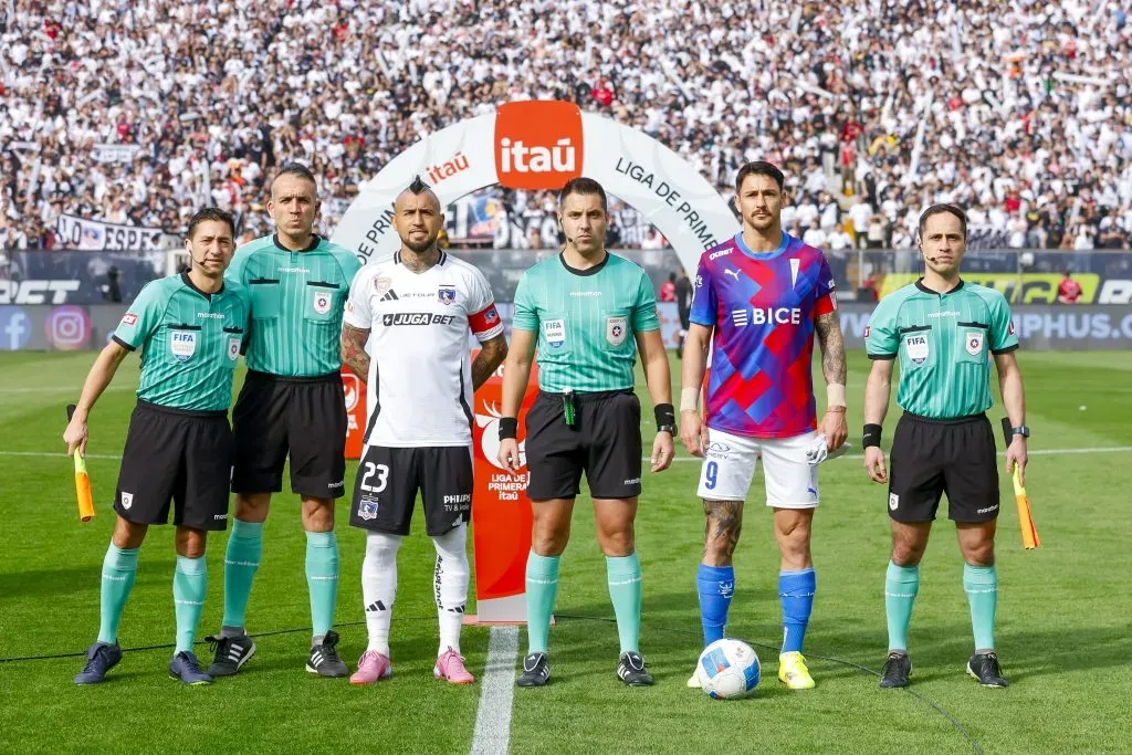 La última vez en que Cristián Garay impartió justicia en un partido del Cacique fue ante Universidad Católica de la fecha 20.