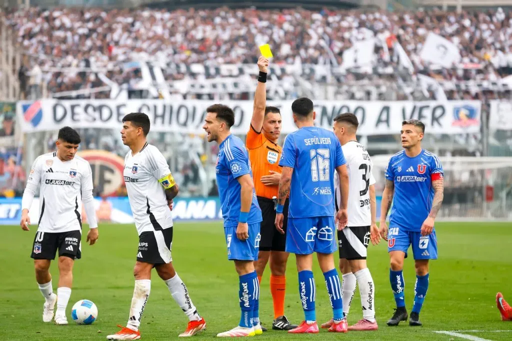 En suspenso queda la Supercopa entre Colo Colo y la U. Imagen: Pepe Alvujar/Photosport