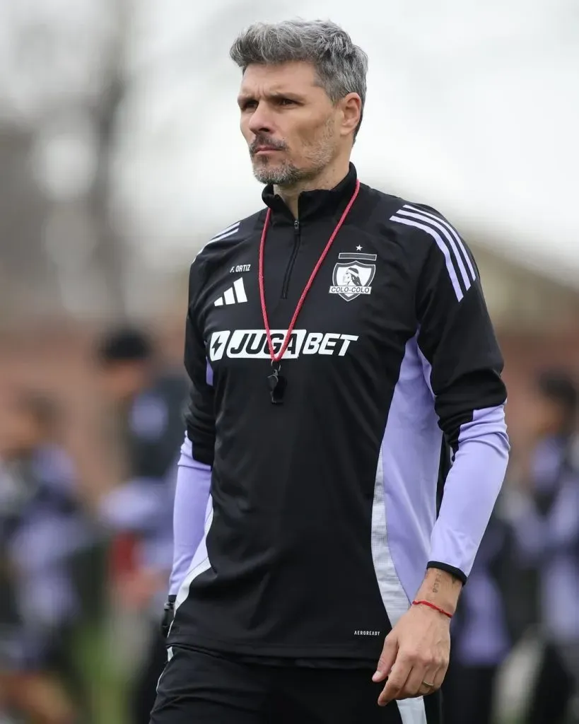 Fernando Ortiz sigue con los entrenamientos con miras a la Supercopa ante la U. Imagen: Colo Colo Oficial