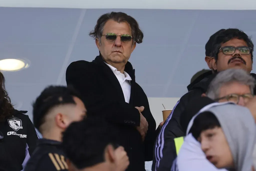 Se le solicitó la renuncia a Aníbal Mosa como presidente de Blanco y Negro. Imagen: Sebastian Cisternas/Photosport