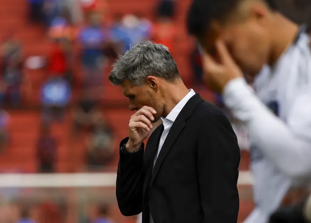 El ciclo de Fernando Ortiz en el Cacique comenzó con el pie izquierdo luego de caer inapelablemente ante la U en la Supercopa.