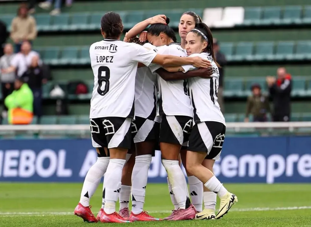 Las Albas van en búsqueda de su paso a la gran final de la Copa Libertadores frente a Deportivo Cali en el Estadio Florencio Sola.