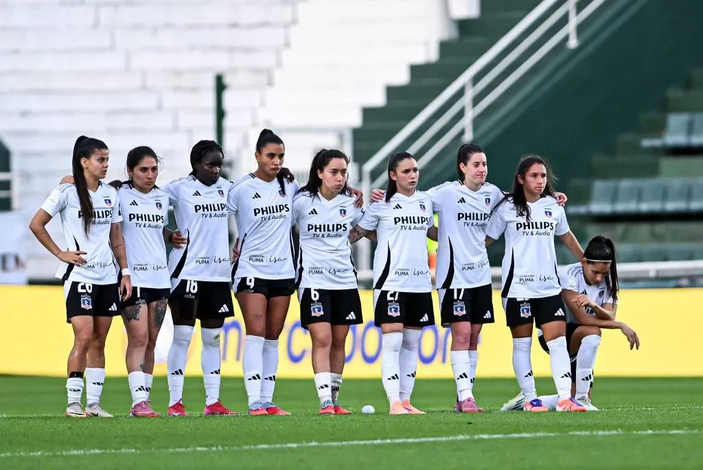El plantel de Colo Colo Femenino quedó muy afectado tras la eliminación de Copa Libertadores. Imagen: Conmebol