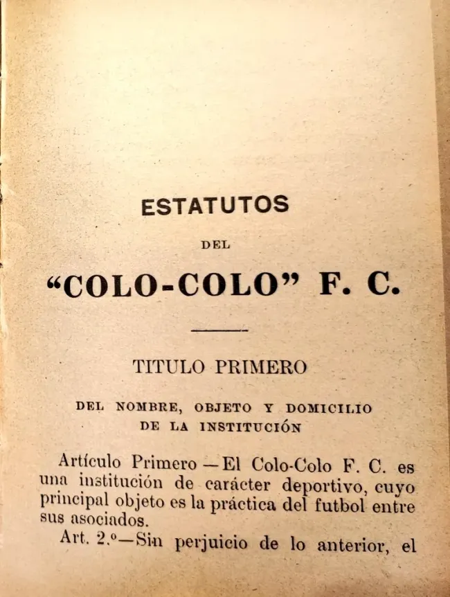 Estatutos de Colo Colo.