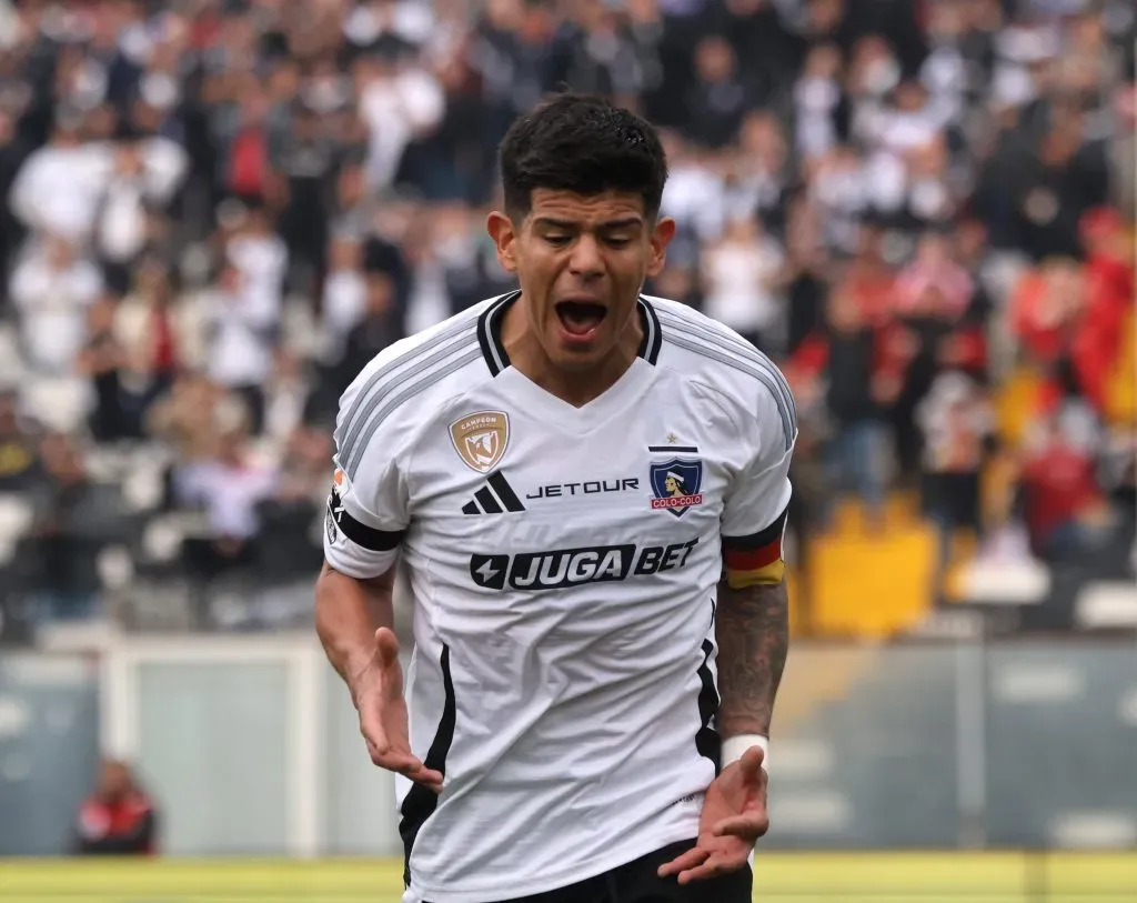 Esteban Pavez vuelve a las citaciones en Colo Colo, pero será suplente.