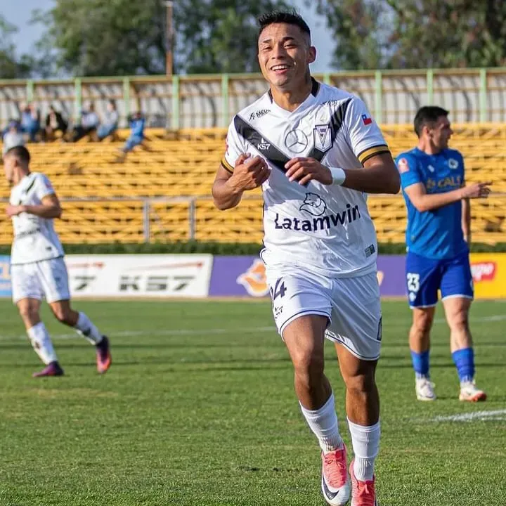 Kevin Campillay sueña con regresar a Colo Colo.