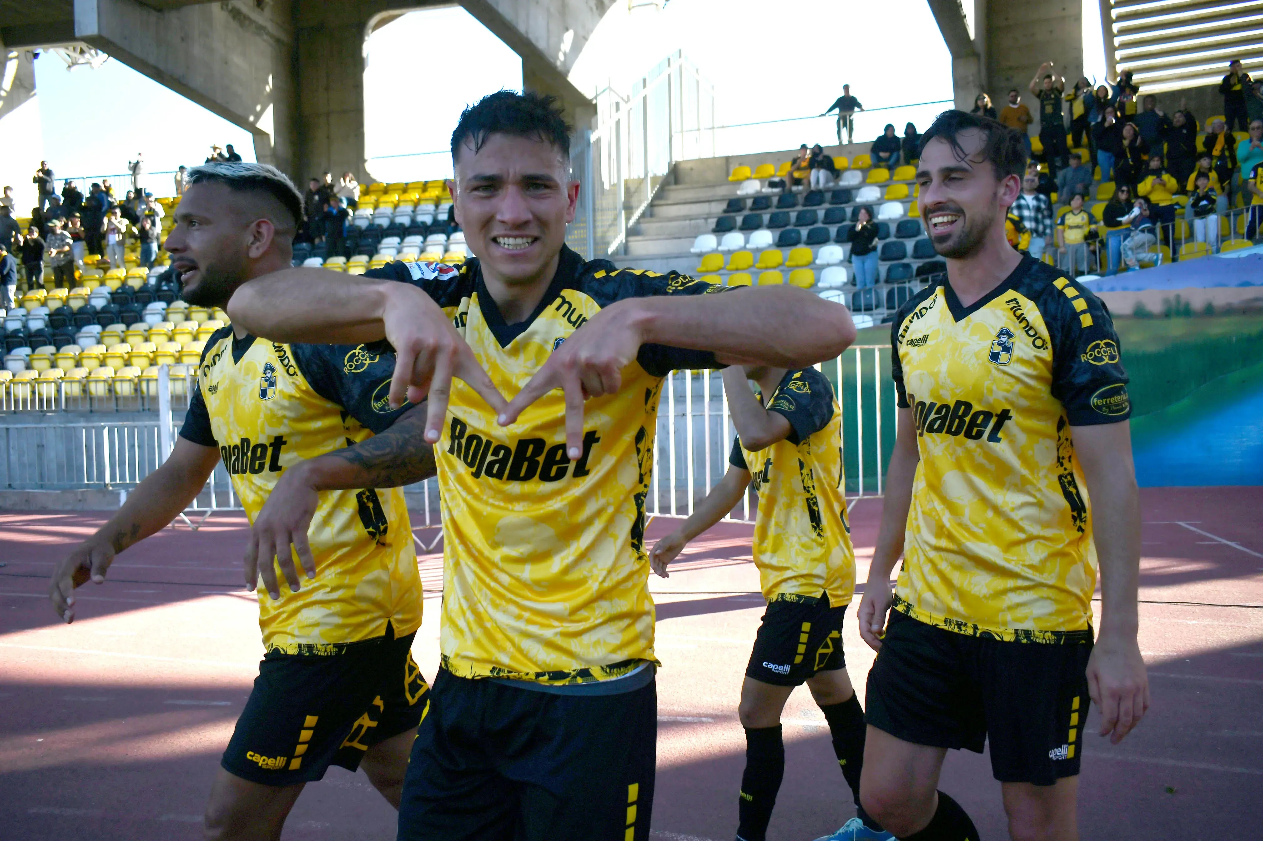 Bruno Cabrera aparece en el radar de Colo Colo.