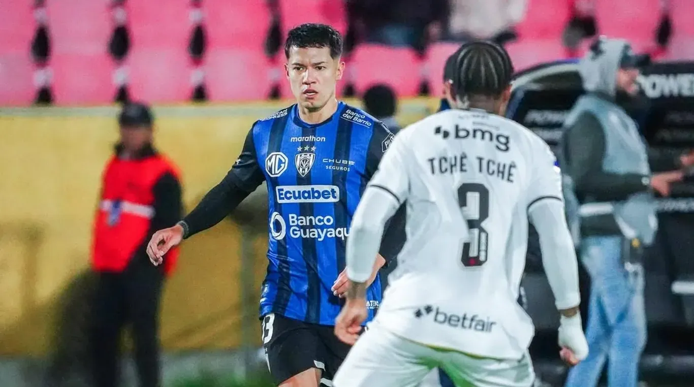 Matías Fernández puede llegar a Colo Colo.