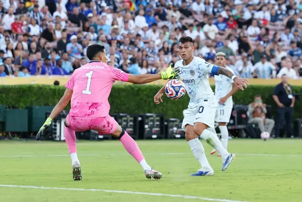 Andrada fue titular y disputó cuatro compromisos en el pasado Mundial de Clubes con Monterrey. Imagen: Getty.