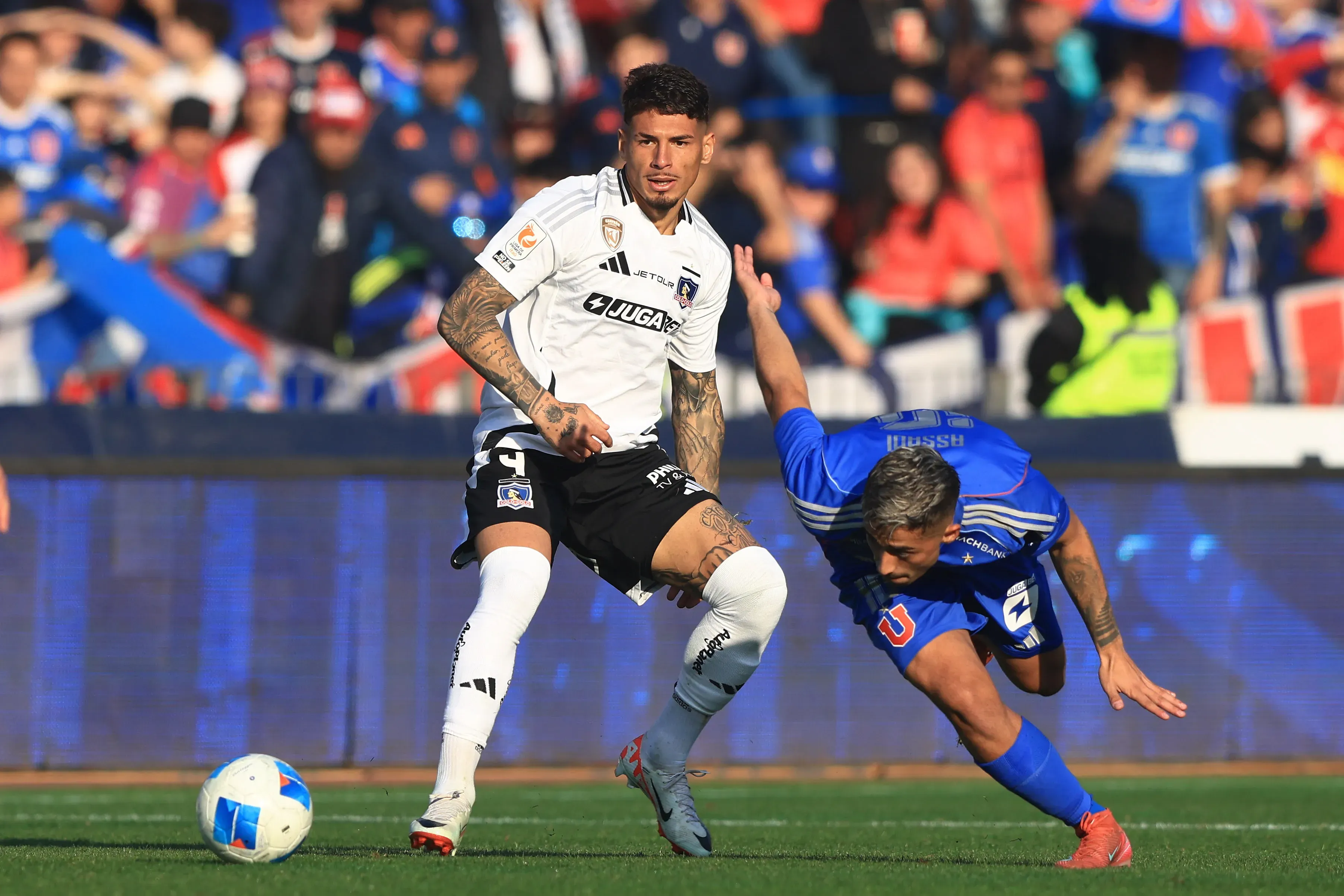 Alan Saldivia y los rumores de su partida de Colo Colo. Imagen: Felipe Zanca/Photosport