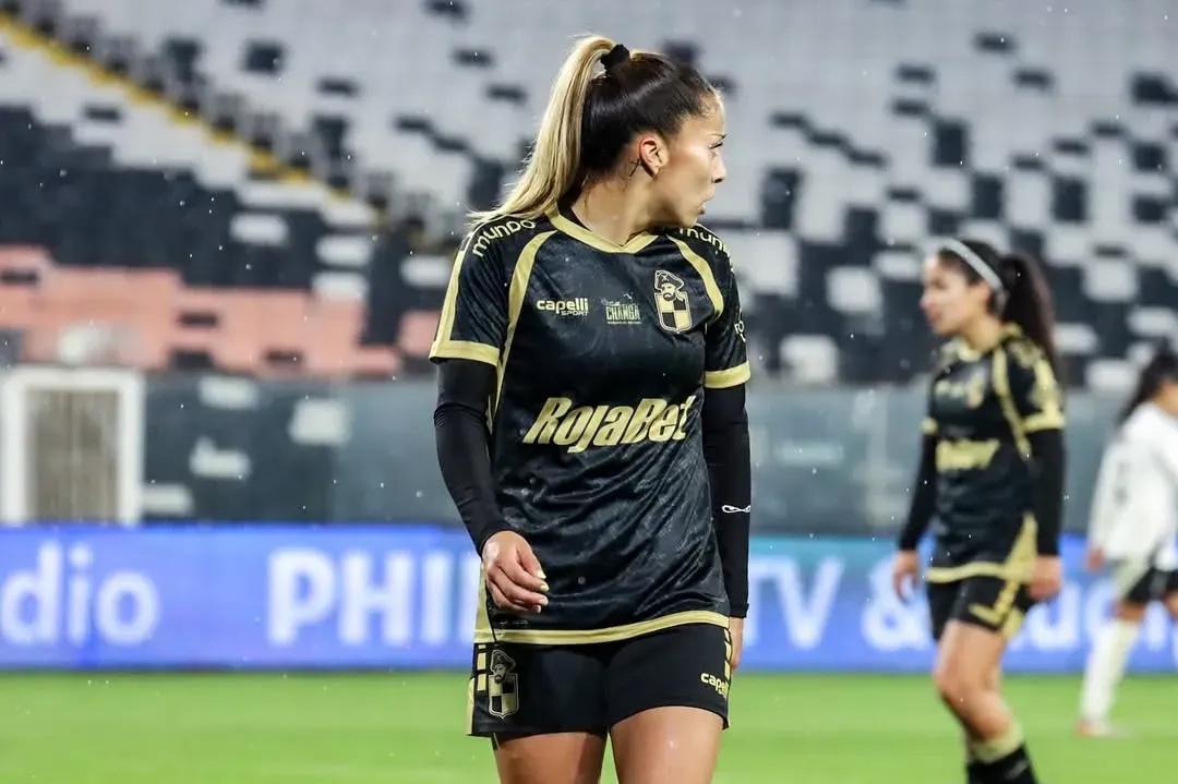 Claudia Salfate está cerca de convertirse en refuerzo de Colo Colo Femenino | Foto: Instagram Claudia Salfate